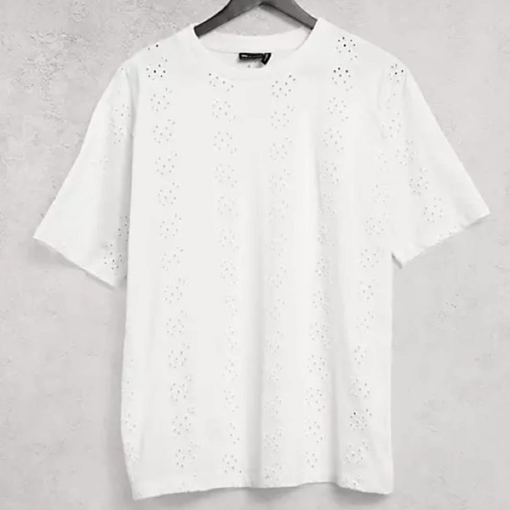 NEW ASOS Womens SIZE 8 Oversized T-Shirt in all over White Broidery Top